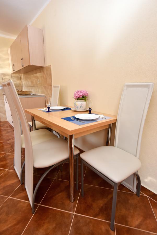 Apartmani Stanisic Čanj Kültér fotó
