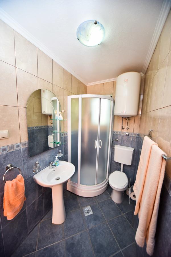 Apartmani Stanisic Čanj Kültér fotó