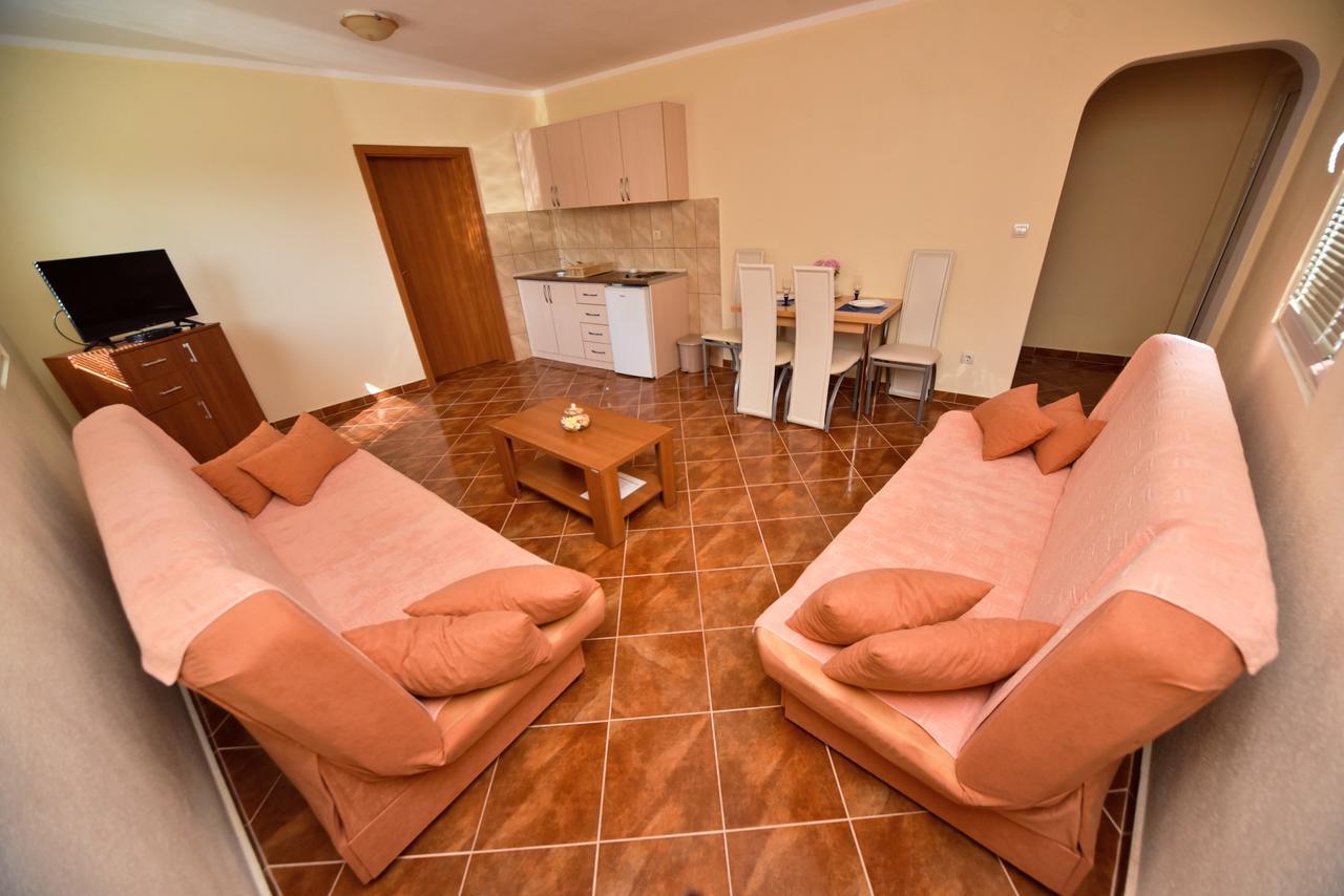 Apartmani Stanisic Čanj Kültér fotó