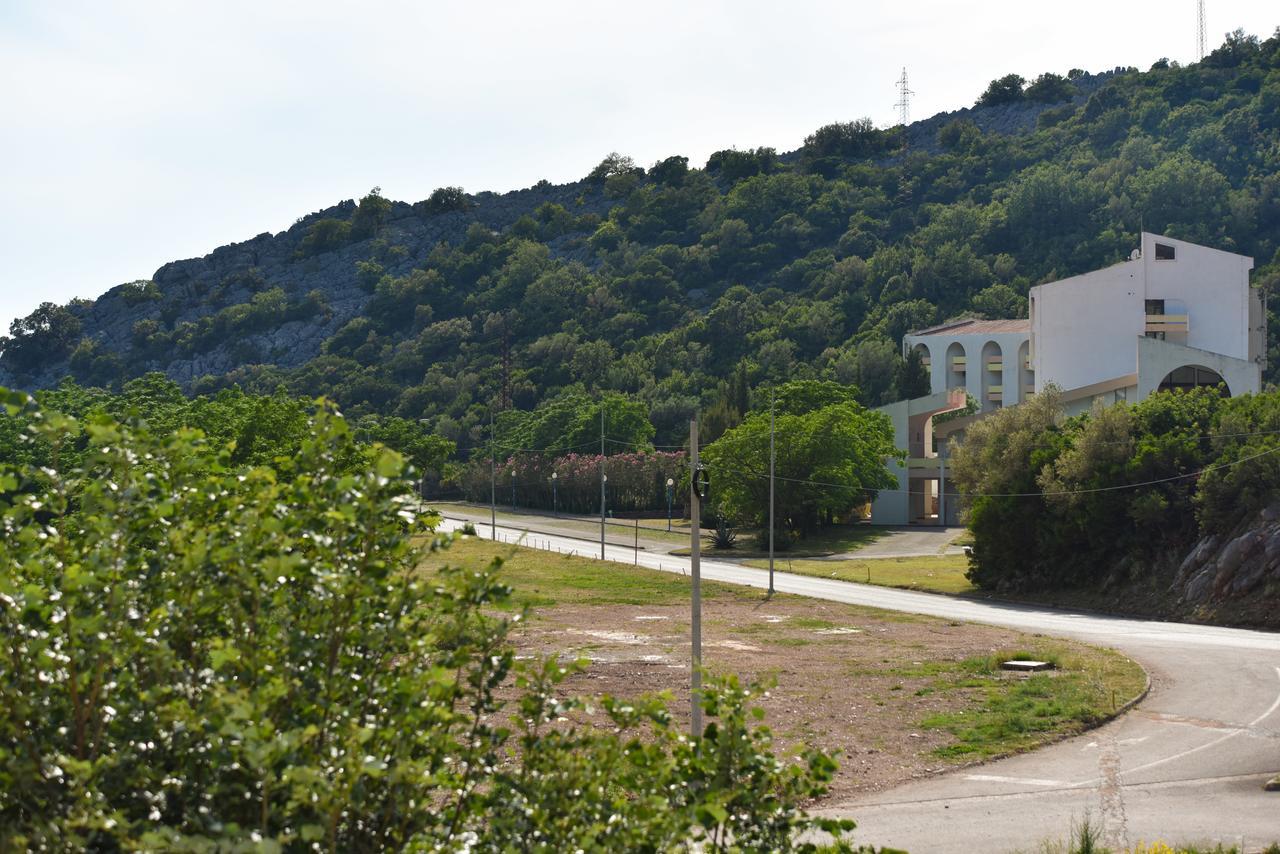 Apartmani Stanisic Čanj Kültér fotó